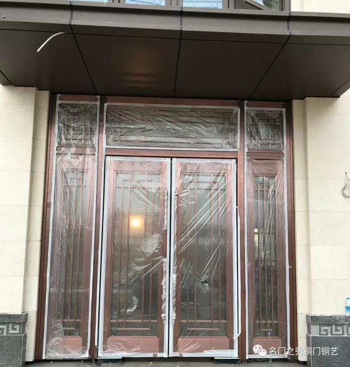 临港书院社区B0503地块开发项目售楼处铜门(图3)
