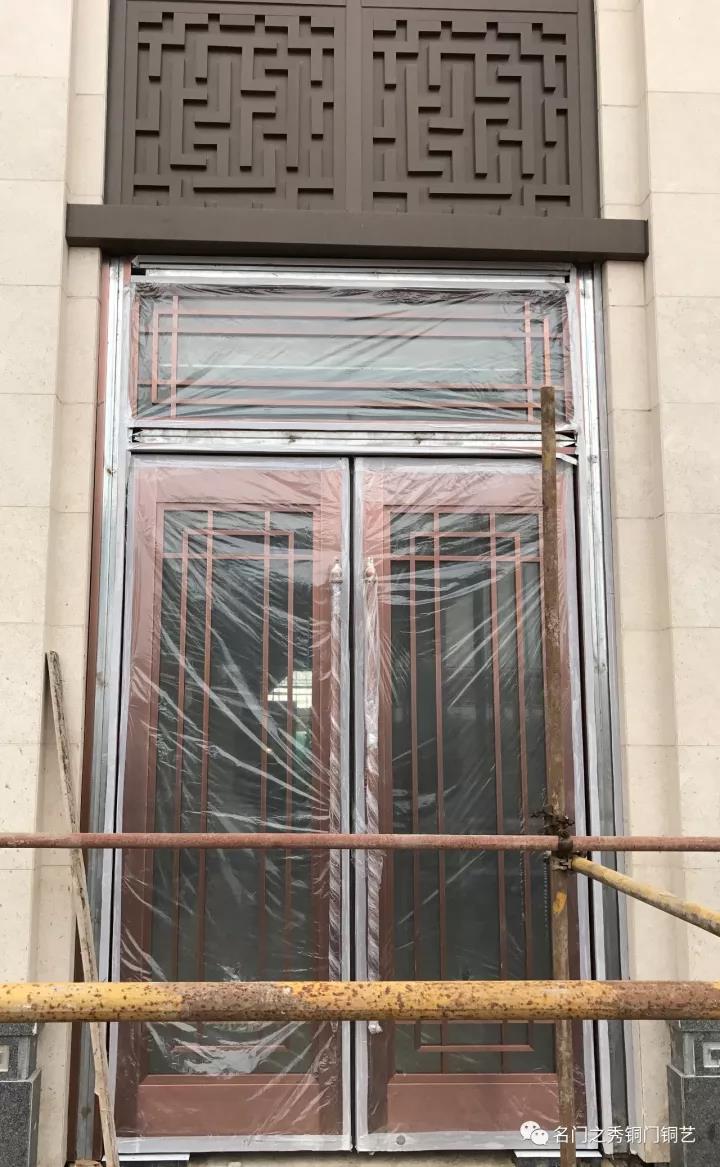 临港书院社区B0503地块开发项目售楼处铜门(图5)